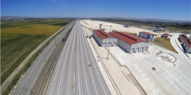 73 - 99 - Hasanbey Lojistik Merkezi Foto: Yapıray