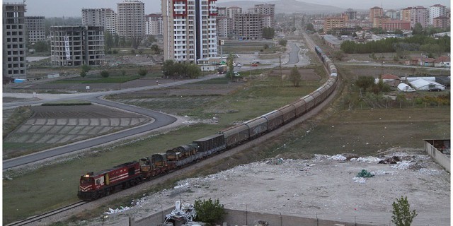 126 - TCDD yük treni