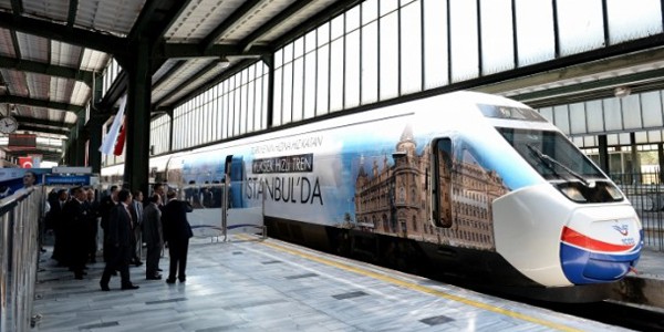 139 - Yüksek Hızlı Tren İstanbul'da. Foto: TCDD