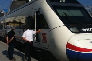 Türkiye'nin Yüksek Hızlı Tren Seti. Foto: Rail Turkey