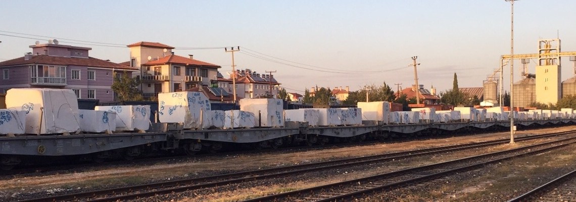 366 - Mermer treni - Deniz