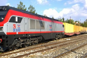 632 - TCDD container train - Jeff