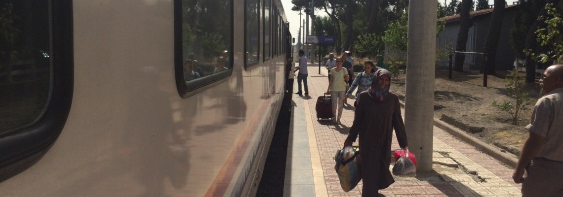 744 - Bandırma İzmir treni - Onur