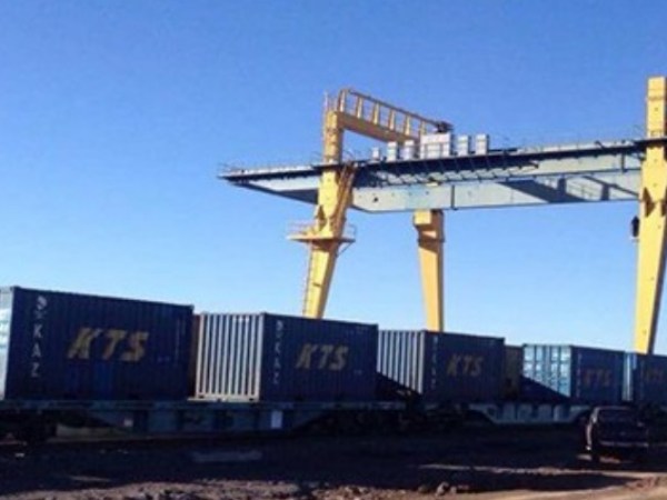 Bakü treni rekor sürede Mersin’de