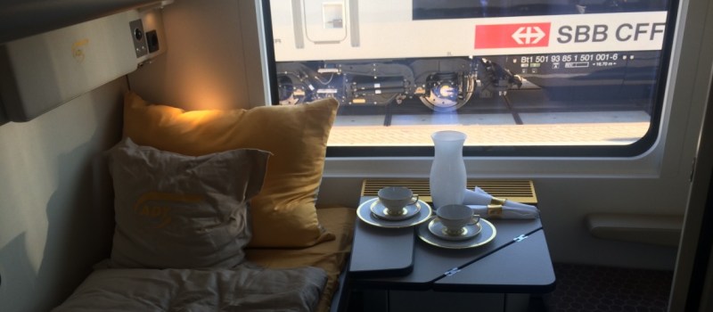 776 - Bakü Treni - Onur