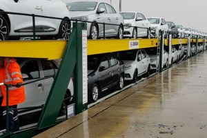 809 - Otomobil treni Yenicede - Omsan