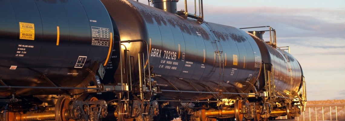 833 - Greenbrier tank wagons