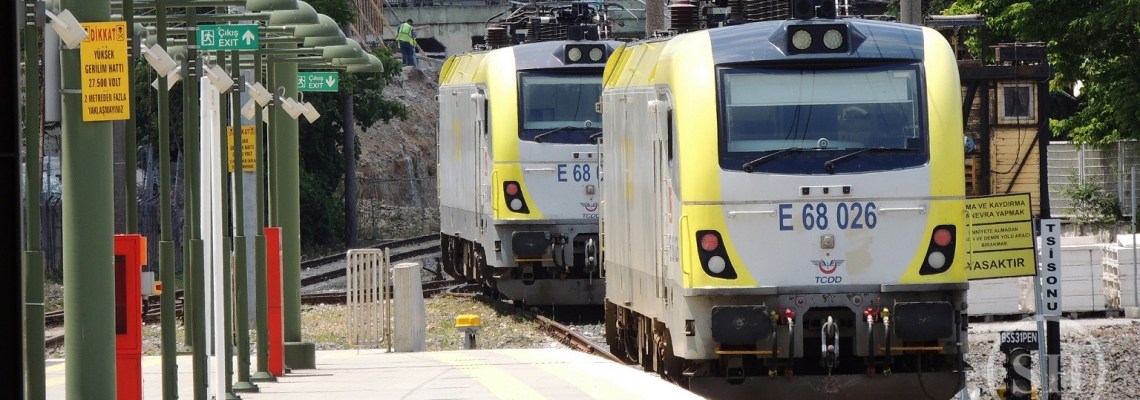 841 - E68000s at Pendik - Steve