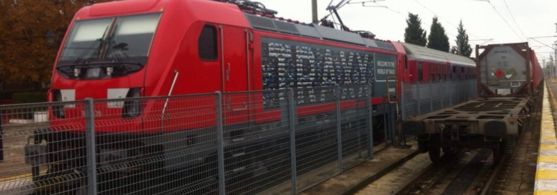 874 - Traxx loco at Kapikule