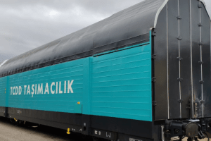 Araç taşıma vagonu - Tülomsaş